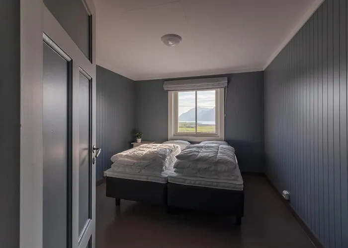 Ferienhaus Pederstua, A Classic Fisherman's In The Middle Of Lofoten Storeidet