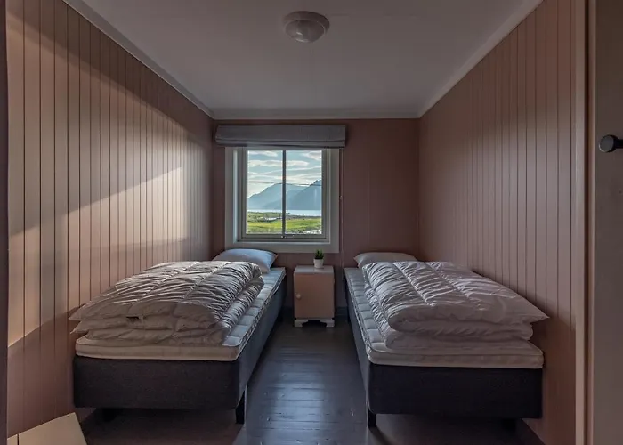 Ferienhaus Pederstua, A Classic Fisherman's In The Middle Of Lofoten Storeidet